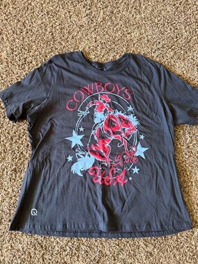 Cowboys in the USA Graphic Short Sleeve Tee - Black with Red & Light Blue